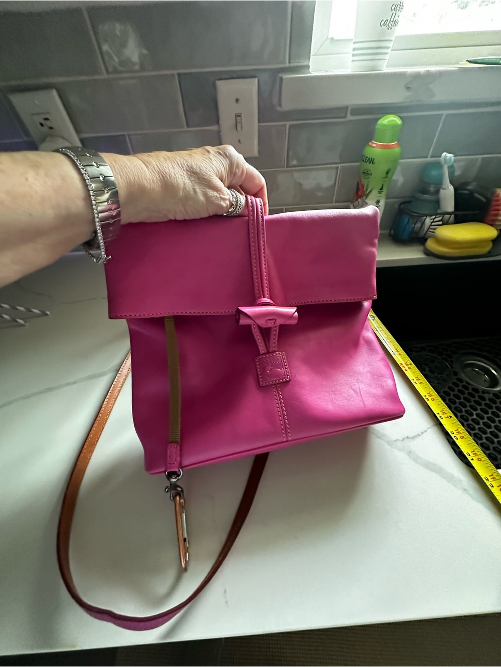 Women's Dooney &Bourke Hot Pink Leather Fold-Over Cross Body bag - Picture 3 of 14